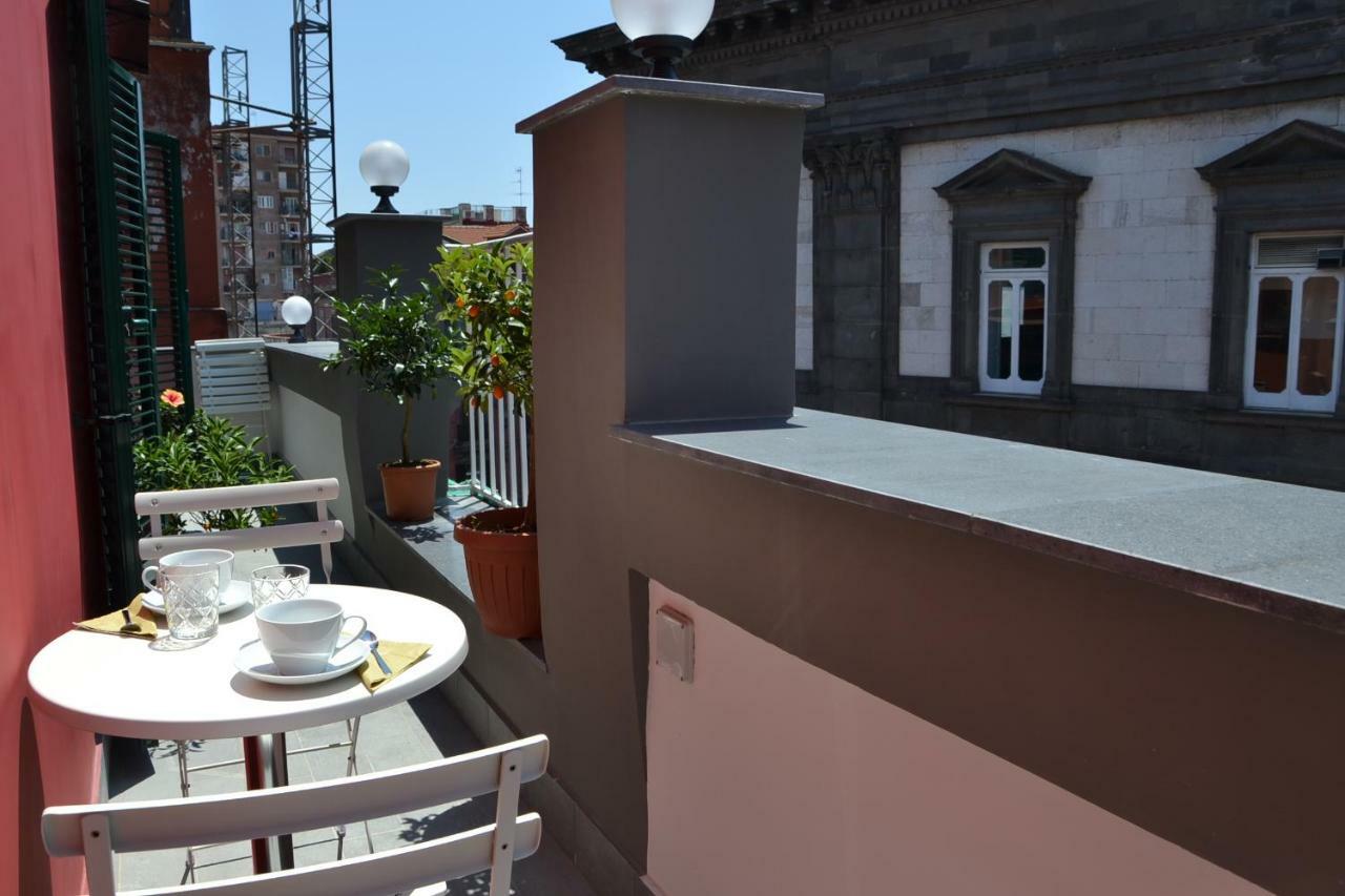 B&B Federico II ナポリ エクステリア 写真